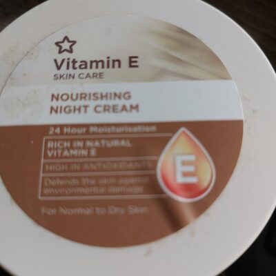 Vitamin E night cream