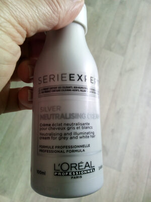 Crème éclat neutralisante cheveux gris et blancs