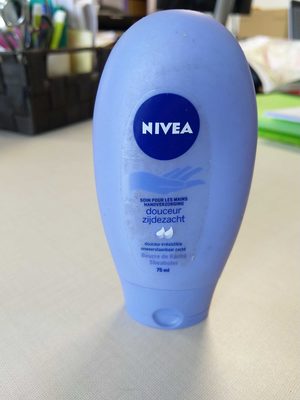 Soins pour les mains douceur