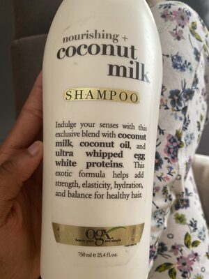 Nourishing coconut milk shampoo