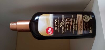 Spray gel with instant bronze tint