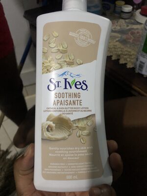 St. Ives Soothing Oatmeal & Shea Butter Body Lotion