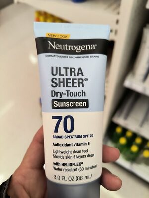 Ultra sheer dry touch sunscreen 70