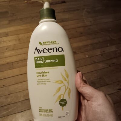 Daily moisturizing lotion