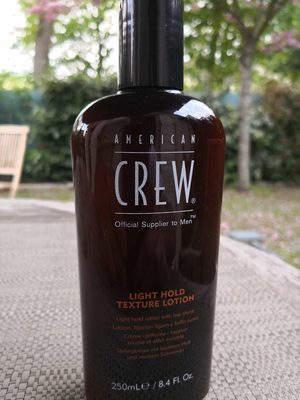 Light holding texture lotion, crème coiffante