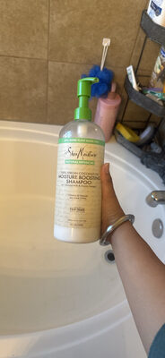 100% Virgin Coconut Oil Moisture Boosting Shampoo