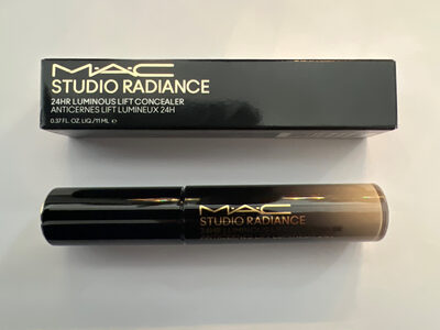 Studio Radiance 24HR Luminous Lift Concealer NC11