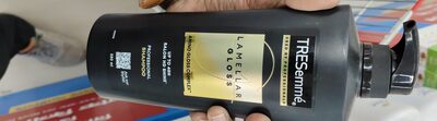 Tresemme Lemeller gloss shampoo