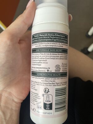 Mousse nettoyante