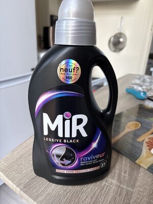 Lessive liquide Black Raviveur noir
