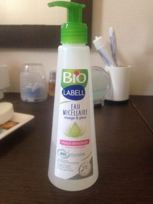 Eau micellaire
