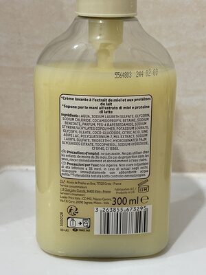 Crème lavante à l’extrait de miel et de lait