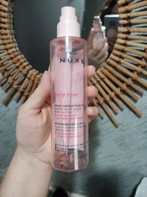 Very Rose Refreshing Toning Mist