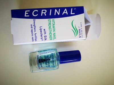 Vitamin nail strengthener