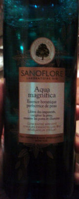 Aqua magnifica
