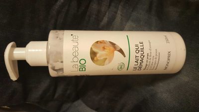 Lait démaquillant bio
