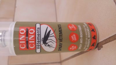 Spray anti-moustiques