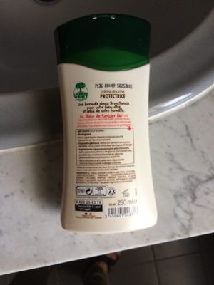 Crème douche protectrice fleurs de cerisiers bio