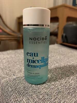 Eau micellaire démaquillante