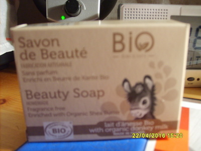 Savon de beauté sans parfum au beurre de karité bio lait d'ânesse bio