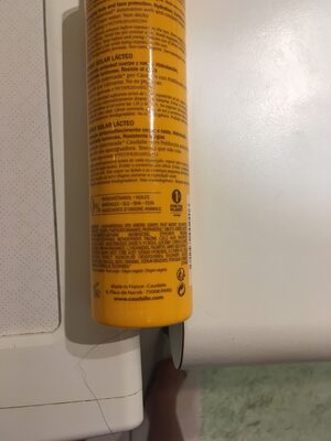 Spray solaire lacté