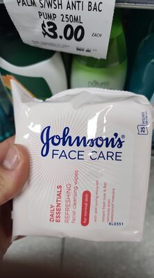 J&J CLNSE WIPE 3IN1