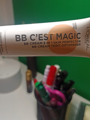 L'Oréal Paris nude magique BB cream medium skin