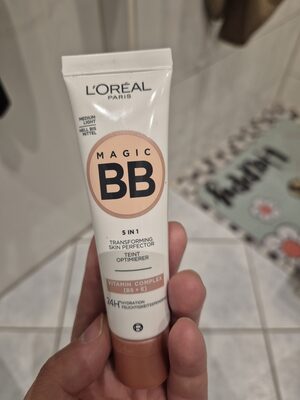 L'Oréal Paris Magic BB Medium Light 5-in-1 Transforming Skin Corrector