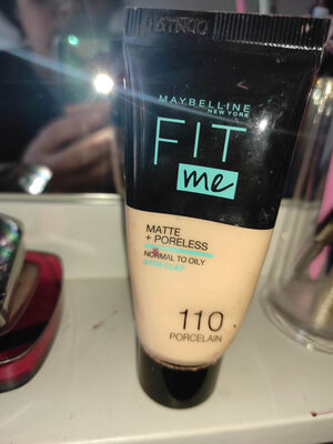 Maybelline New York Fit Me Matte & Poreless 110 Porcelain Foundation