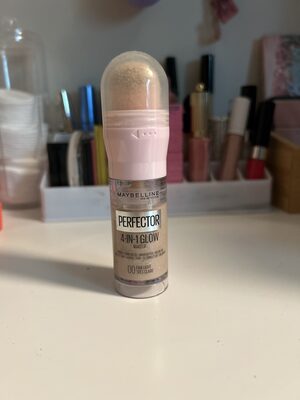 Maybelline New York Instant Anti-Age Perfector 4-in-1 Glow Fair Light Concealer