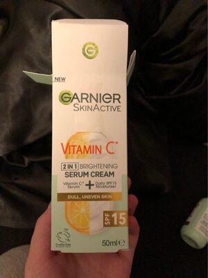 Garnier Vitamin C Brightening Serum Cream Spf15 50mL