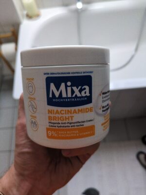 Mixa