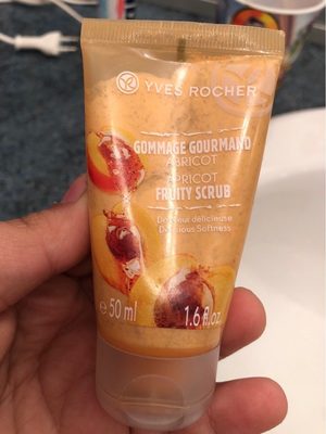 Apricot Fruity Scrub