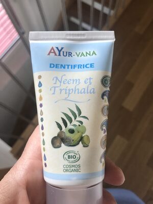 Neem et triphala