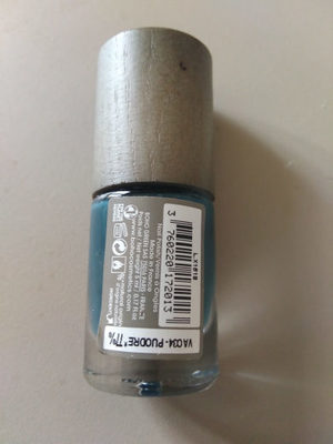 Vernis à ongle - couleur puodre