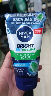 sữa rửa mặt Nivea Men Hạt mát xa
