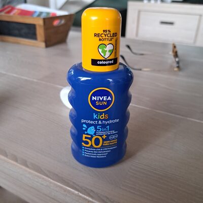 NIVEA Sun Kids Protect & Hydrate SPF50+ Zonnebrandspray
