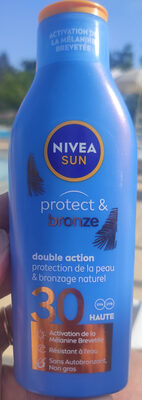 Nivea Sun protect & bronze
