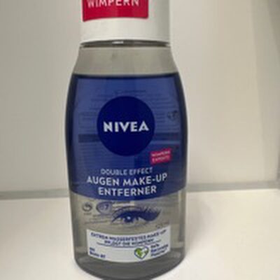 Augen Make-up Entfernen