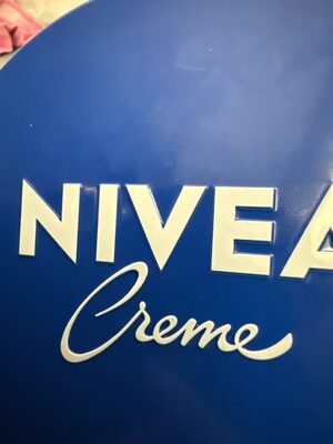Nivea