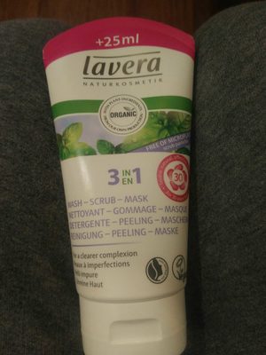 nettoyant gommage masque