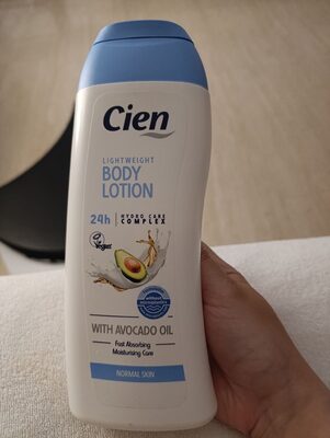 Cien lightweight body lotion