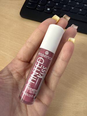 Tinted kiss