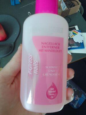 Nagellackentferner mit mandelduft