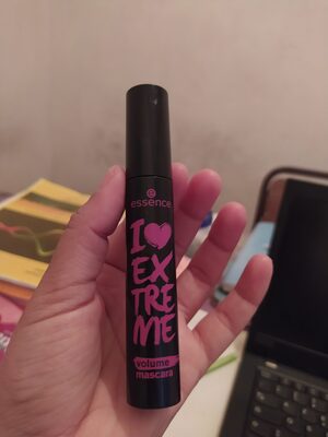 Essence I Love Extreme 01 Black Volume Mascara