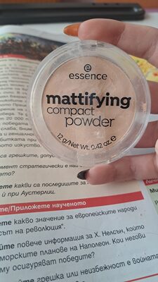 Mattifying compact powder