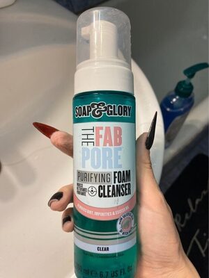 The Fab Pore Purifying Foam Cleanser