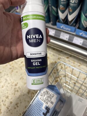 Nivea Men sensitive shaving gel