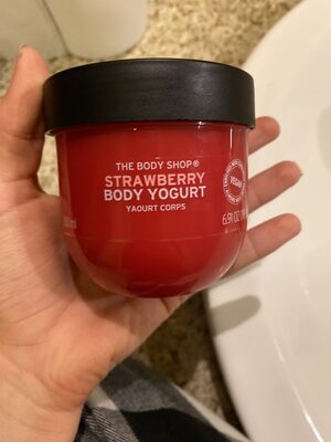 Strawberry Body Yogurt
