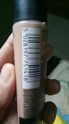 Mate clay skin clarifiying foundation